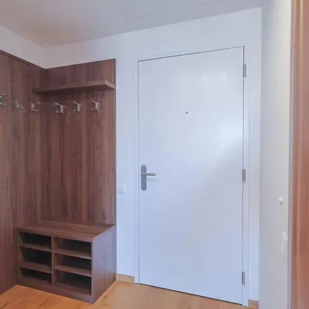 Sky Park Tower 1, Luxury With Free Parking * Bratislava