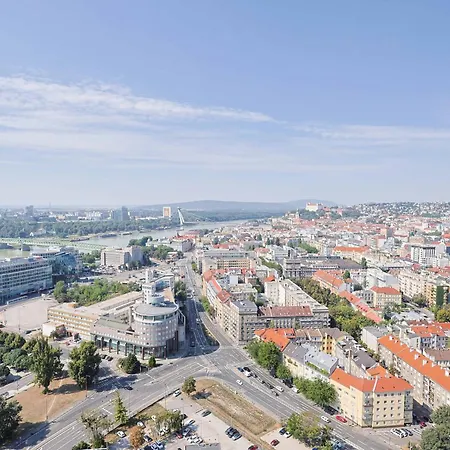 Lägenhet Sky Park Tower 1, Luxury With Free Parking Bratislava