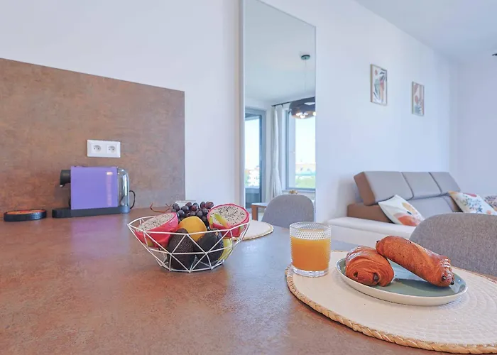 Apartmán Sky Park Tower 1, Luxury With Free Parking