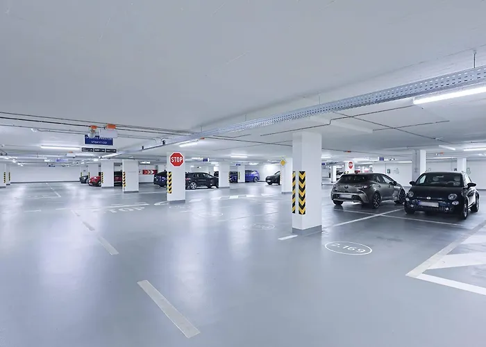 Sky Park Tower 1, Luxury With Free Parking Apartmán *