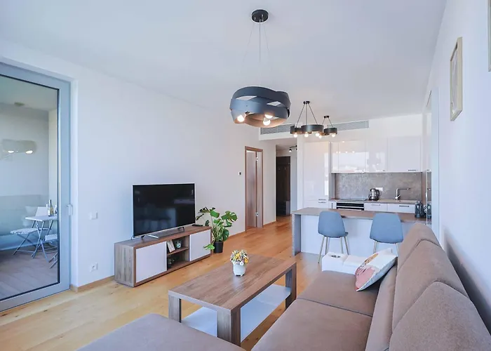 Apartment Sky Park Tower 1, Luxury With Free Parking *