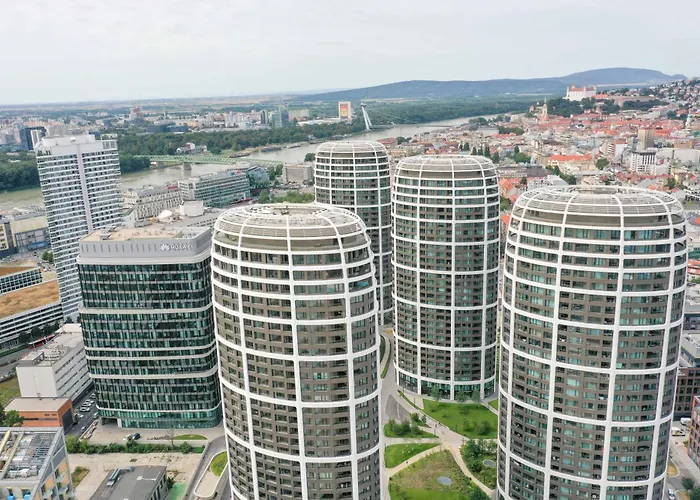 Sky Park Tower 1, Luxury With Free Parking * Bratislava